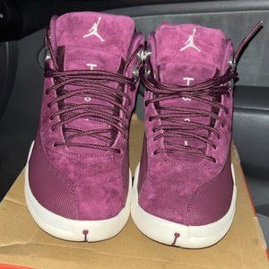 Air Jordan 12 Retro Bordeaux